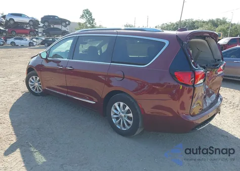 2018 Chrysler Pacifica Touring L Plus из США, поврежденный, VIN 2C4RC1EG5JR139509